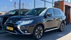 Zwart Gebruikt 2015 Mitsubishi Outlander Instyle SUV | € 13.490 (Eerlijke prijs)