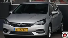Grijs Gebruikt 2020 Opel Astra Edition Hatchback | € 13.950 (Eerlijke prijs)