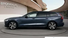Gebruikt 2021 Volvo V60 Momentum Stationwagen | € 33.395 (Eerlijke prijs)
