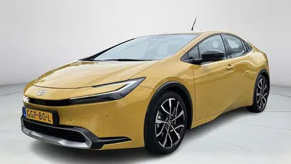 Geel Gebruikt 2024 Toyota Prius Executive Hatchback | € 37.450 (Eerlijke prijs)