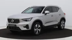 Gebruikt 2023 Volvo XC40 Core SUV | € 33.200 (Super prijs)
