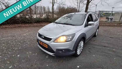 Grijs Occasion 2009 Ford Focus Titanium Stationwagen | € 2.199 (Eerlijke prijs)