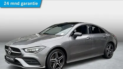 Grijs Gebruikt 2021 Mercedes CLA250e Business Sedan | € 35.950 (Eerlijke prijs)