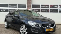 Grijs Gebruikt 2010 Volvo S60 Summum Sedan | € 7.750 (Eerlijke prijs)