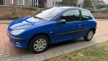 Occasion Peugeot 206 88 PK (64 kW) 2004 Hatchback