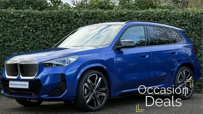 Blauw Occasion 2024 BMW iX1 M Sport SUV | € 45.895 (Eerlijke prijs)