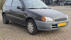 Zwart Gebruikt 1998 Toyota Starlet Hatchback | € 1.250 (Eerlijke prijs)