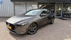 Gebruikt 2021 Mazda 3 Sportive Hatchback | € 25.950 (Eerlijke prijs)
