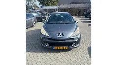 Grijs, metallic lak Gebruikt 2008 Peugeot 207 Hatchback | € 1.750 (Eerlijke prijs)