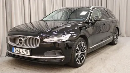 Gebruikt 2022 Volvo V90 Core Stationwagen | € 34.950 (Super prijs)