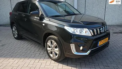 Occasion 2019 Suzuki Vitara SUV | € 13.499 (Eerlijke prijs)