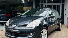Grijs Gebruikt 2007 Renault Clio R.S. Hatchback | € 2.450 (Goede deal)