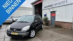 Zwart Gebruikt 2005 Renault Scénic II MPV | € 2.450 (Eerlijke prijs)