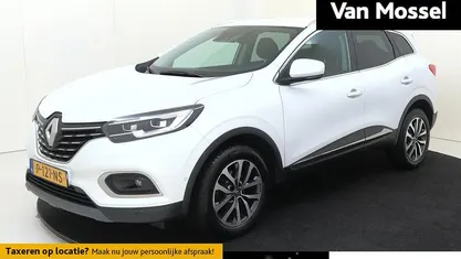 Wit Occasion 2021 Renault Kadjar Black Edition SUV | € 20.935 (Eerlijke prijs)