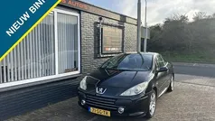 Gebruikt 2006 Peugeot 307 CC Sport Cabriolet | € 950 (Eerlijke prijs)