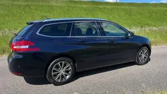 Blauw Gebruikt 2017 Peugeot 308 Allure Stationwagen | € 11.999 (Eerlijke prijs)