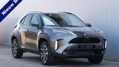 Grijs Nieuw 2025 Toyota Yaris Cross SUV | € 32.395 (Eerlijke prijs)