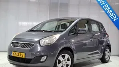 Steel gray metallic (9a) Gebruikt 2010 Kia Venga Hatchback | € 7.950 (Eerlijke prijs)