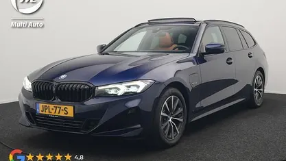 Blauw Gebruikt 2023 BMW 320 Stationwagen | € 35.430 (Eerlijke prijs)