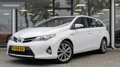 Gebruikt 2014 Toyota Auris Hybrid Stationwagen | € 11.995 (Eerlijke prijs)