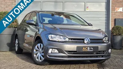 Grijs (metallic) Occasion 2020 VW Polo Comfortline Hatchback | € 13.800 (Goede deal)