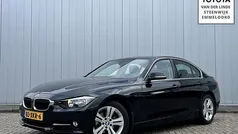 Zwart Gebruikt 2012 BMW 320 Executive Sedan | € 15.900 (Eerlijke prijs)