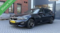 Zwart Gebruikt 2021 BMW 320 M Sport Stationwagen | € 31.740 (Eerlijke prijs)