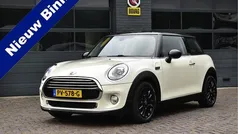 Gebruikt 2017 Mini Cooper Business Hatchback | € 14.950 (Goede deal)