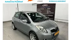 Grijs Gebruikt 2007 Toyota Yaris Luna Hatchback | € 6.995 (Eerlijke prijs)