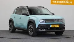 Gebruikt 2025 Renault R4 Iconic SUV | € 39.845 (Eerlijke prijs)