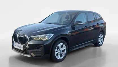 Zwart Occasion 2021 BMW X1 Executive SUV | € 22.935 (Eerlijke prijs)