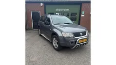 Grijs Gebruikt 2005 Suzuki Grand Vitara Exclusive SUV | € 5.950 (Eerlijke prijs)