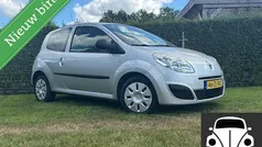 Gebruikt 2008 Renault Twingo Authentique Hatchback | € 2.399 (Eerlijke prijs)
