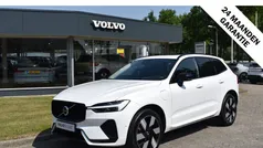 Wit Gebruikt 2022 Volvo XC60 Plus SUV | € 53.800 (Eerlijke prijs)