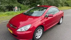Rood Gebruikt 2004 Peugeot 307 CC Cabriolet | € 1.950 (Eerlijke prijs)