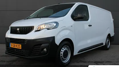 Wit Occasion 2024 Peugeot e-Expert Van | € 29.722 (Super prijs)