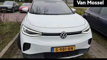 Wit Gebruikt 2022 VW ID.4 Pro SUV | € 29.900 (Eerlijke prijs)