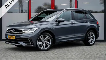 Grijs Occasion 2025 VW Tiguan Business+ SUV | € 32.950 (Super prijs)