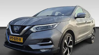 Grijs Gebruikt 2017 Nissan Qashqai Tekna+ SUV | € 13.430 (Eerlijke prijs)