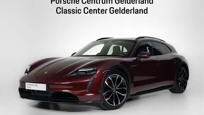 Gebruikt 2023 Porsche Taycan Cross Turismo Sedan | € 84.900 (Goede deal)