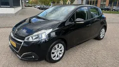 Gebruikt 2018 Peugeot 208 Hatchback | € 7.995 (Eerlijke prijs)