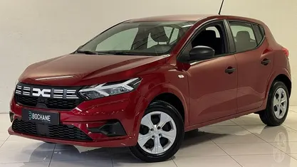 Gebruikt 2023 Dacia Sandero Essentiel Hatchback | € 16.645 (Eerlijke prijs)