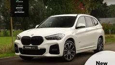 Wit Gebruikt 2020 BMW X1 M Sport SUV | € 36.900 (Eerlijke prijs)