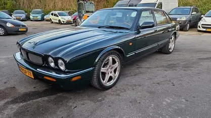 Groen Gebruikt 1999 Jaguar XJR Sedan | € 11.500 (Eerlijke prijs)
