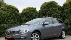 Grijs Gebruikt 2016 Volvo V60 Stationwagen | € 17.890 (Eerlijke prijs)