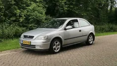 Grijs Gebruikt 2001 Opel Astra Hatchback | € 1.350 (Eerlijke prijs)