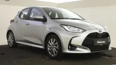 Zilver Gebruikt 2024 Toyota Yaris Edition Hatchback | € 23.899 (Eerlijke prijs)