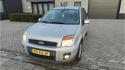 Occasion Ford Fusion Futura 80 PK (58 kW) 2007 MPV