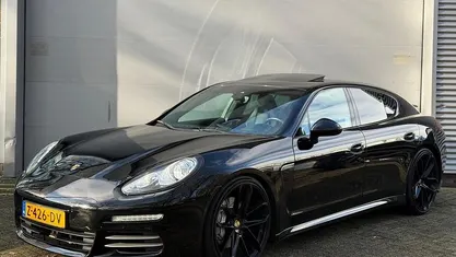 Zwart Occasion 2016 Porsche Panamera Hatchback | € 39.949 (Super prijs)