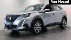 Grijs Gebruikt 2020 Peugeot 2008 Active SUV | € 15.740 (Eerlijke prijs)
